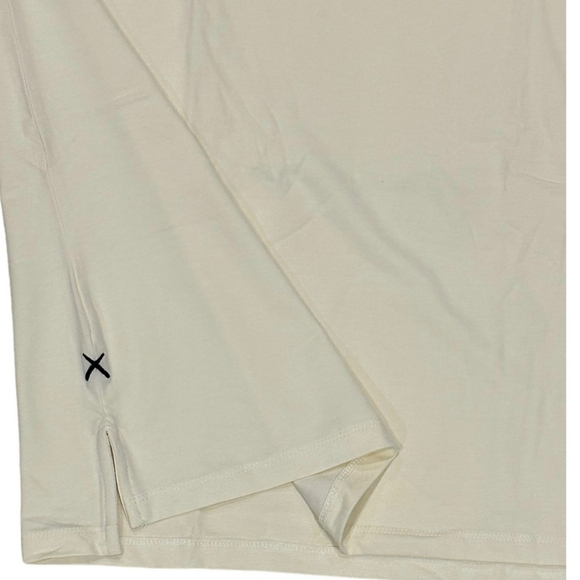 *NWOT* CUTS Split-Hem Henley Top - Picture 2 of 9